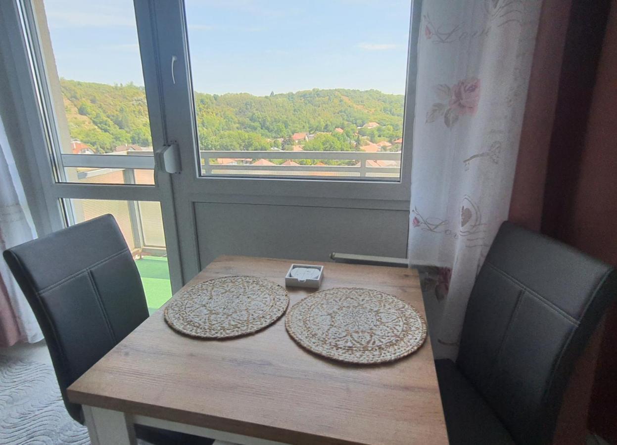 Hegyalja Apartman Mişcolţ Exterior foto
