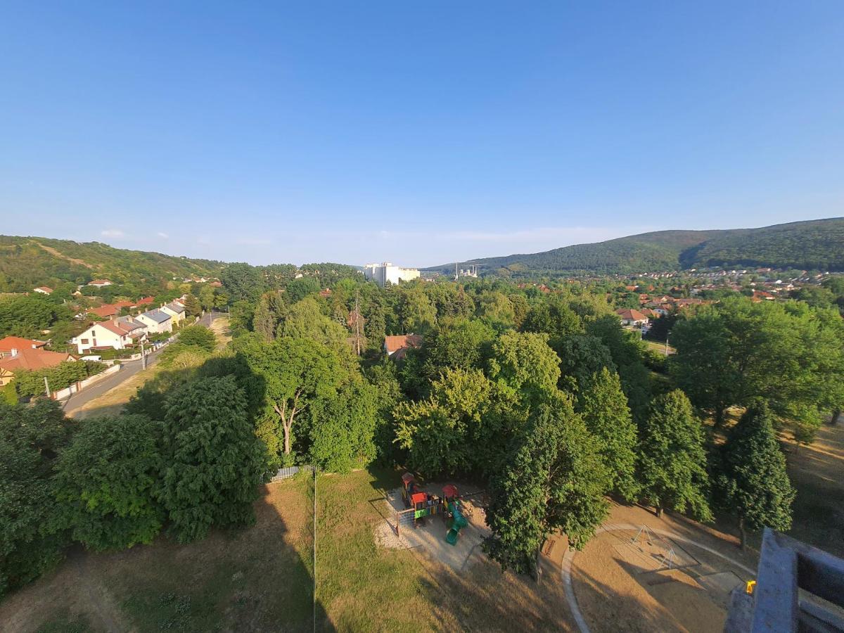 Hegyalja Apartman Mişcolţ Exterior foto